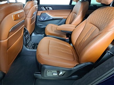 2025 BMW X7 ALPINA XB7