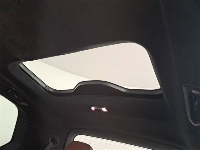 2025 BMW X7 ALPINA XB7