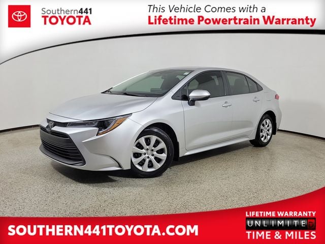 2025 Toyota Corolla LE