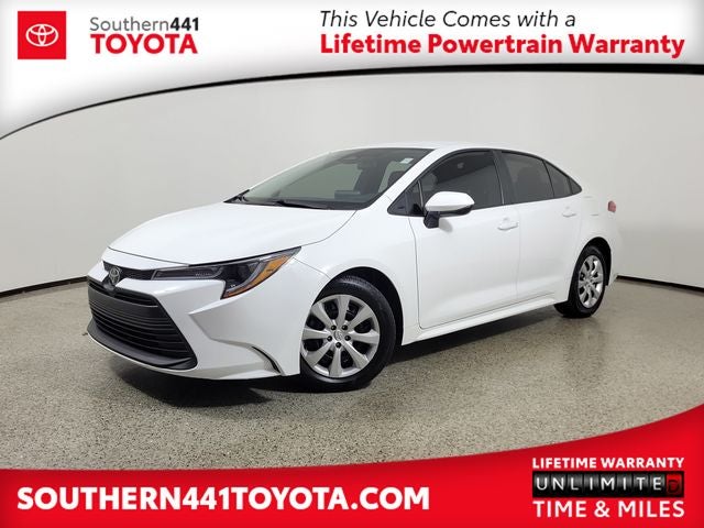 2025 Toyota Corolla LE
