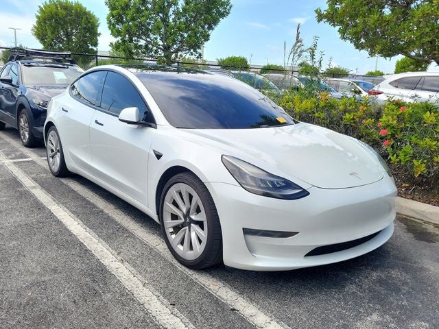 2021 Tesla Model 3 Standard Range Plus