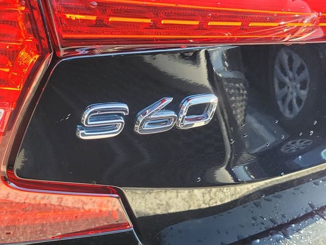 2019 Volvo S60 T6 Momentum