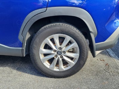 2023 Toyota Corolla Cross LE