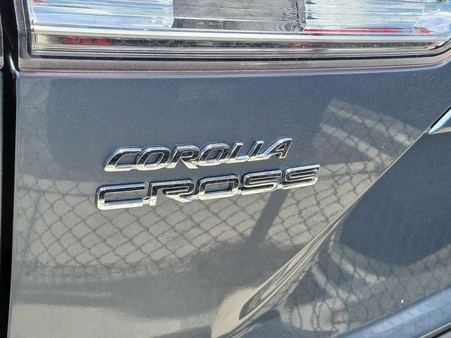 2024 Toyota Corolla Cross LE