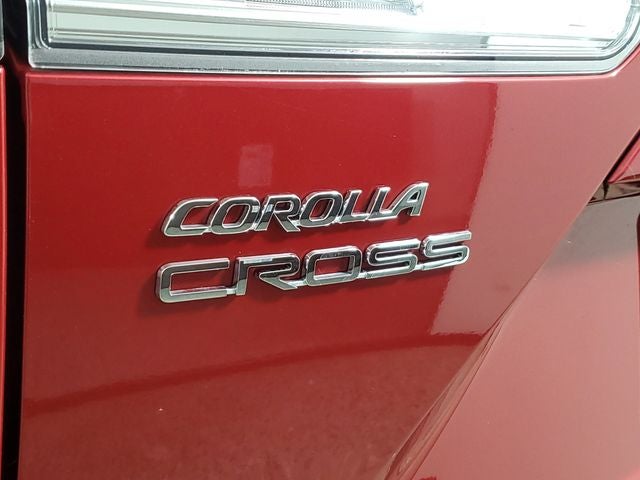 2024 Toyota Corolla Cross LE