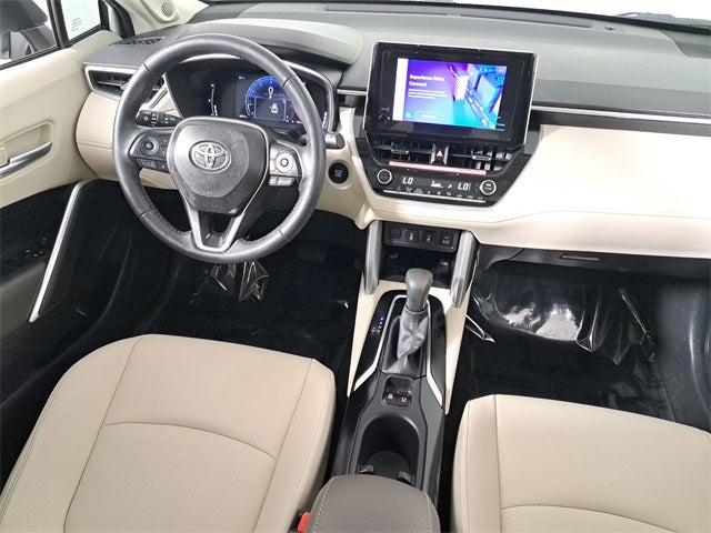 2024 Toyota Corolla Cross XLE