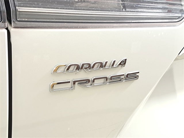2024 Toyota Corolla Cross XLE
