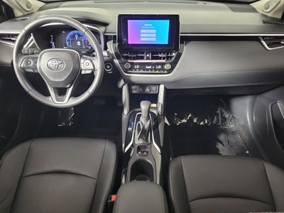 2023 Toyota Corolla Cross XLE