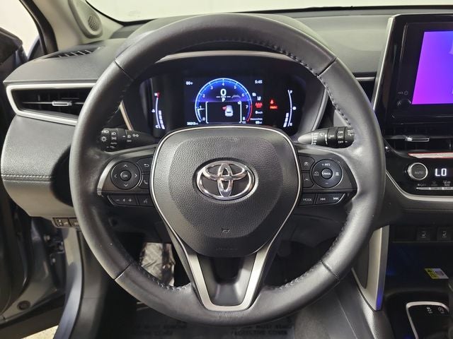 2023 Toyota Corolla Cross XLE