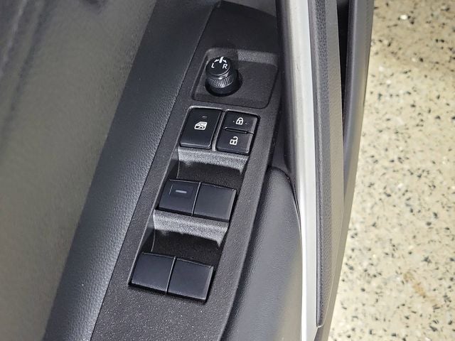 2025 Toyota Corolla Cross Hybrid SE