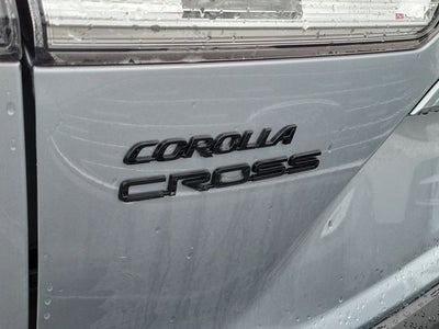 2025 Toyota Corolla Cross Hybrid SE