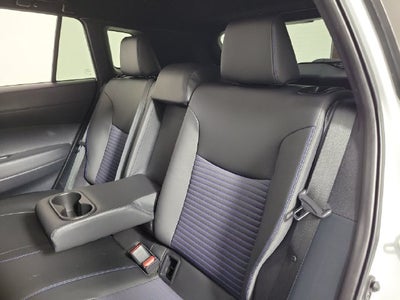 2024 Toyota Corolla Cross Hybrid XSE