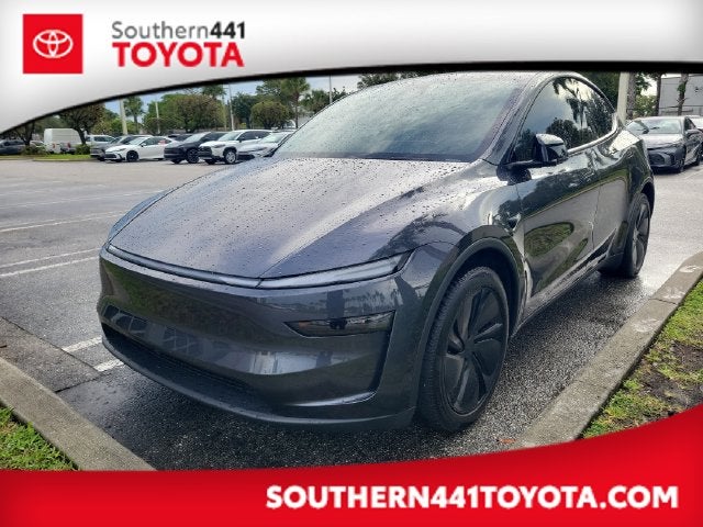 2026 Tesla Model Y Premium