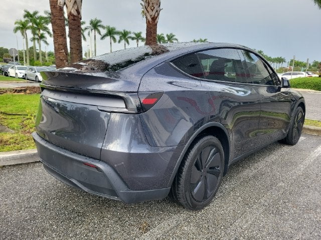 2026 Tesla Model Y Premium
