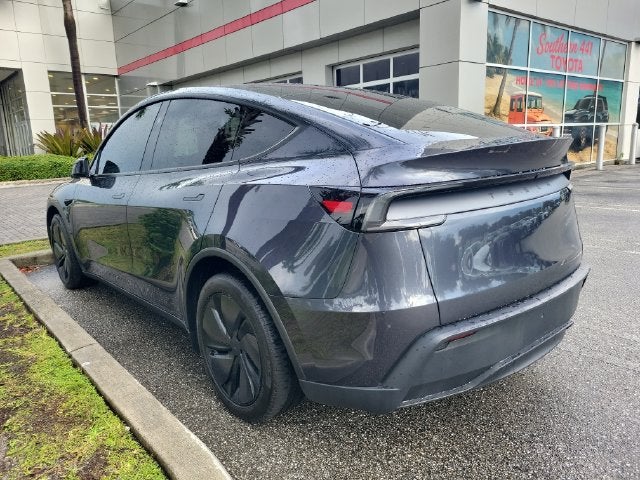 2026 Tesla Model Y Premium