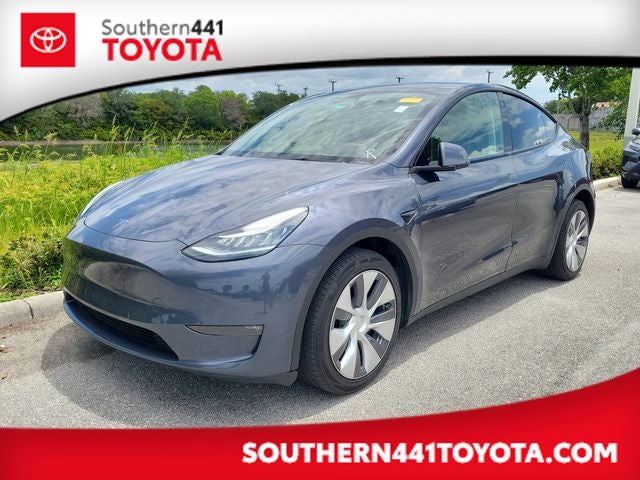 2023 Tesla Model Y's photo