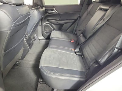 2024 Mitsubishi Outlander SE Black Edition
