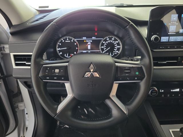 2024 Mitsubishi Outlander SE Black Edition