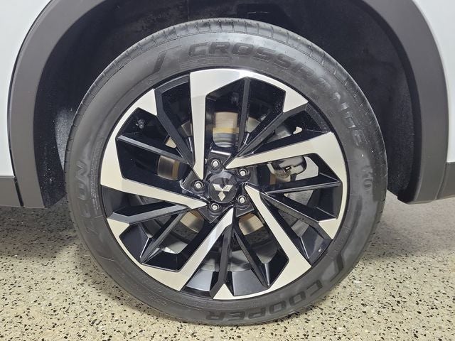 2024 Mitsubishi Outlander SE Black Edition