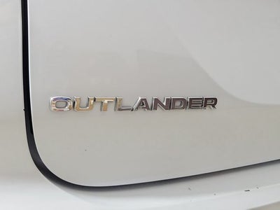 2024 Mitsubishi Outlander SE Black Edition