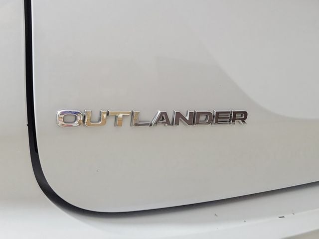 2024 Mitsubishi Outlander SE Black Edition