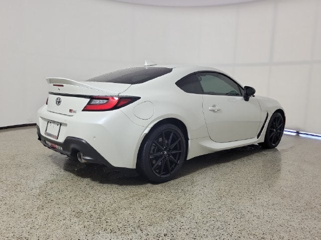 2025 Toyota GR86 Premium