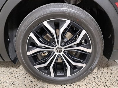 2024 Toyota Crown Limited