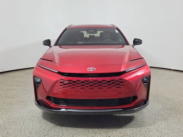 2025 Toyota Crown Signia XLE