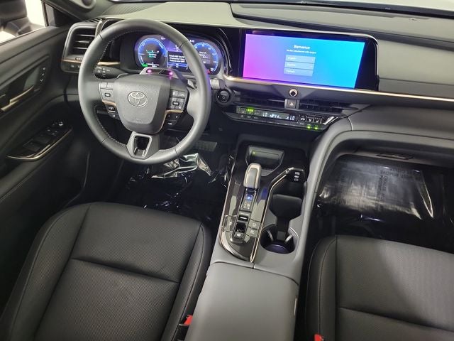 2025 Toyota Crown Signia Limited