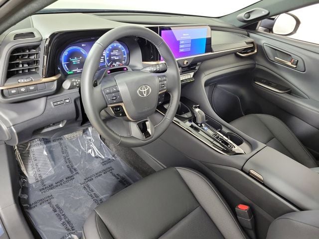 2025 Toyota Crown Signia Limited