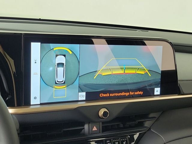 2025 Toyota Crown Signia Limited