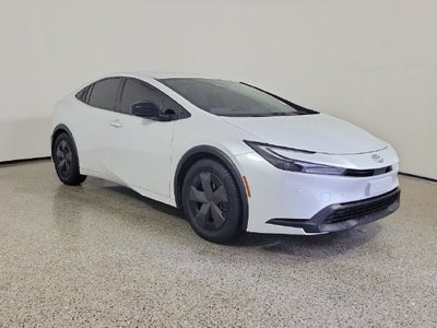 2023 Toyota Prius LE