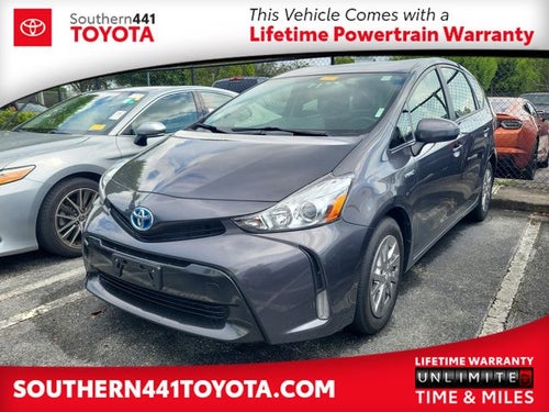 2015 Toyota Prius v Four