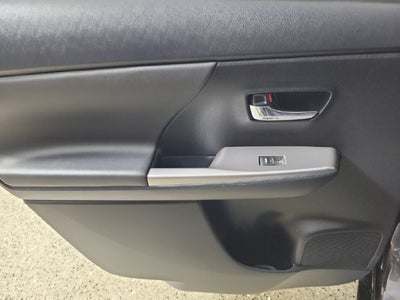 2015 Toyota Prius v Four
