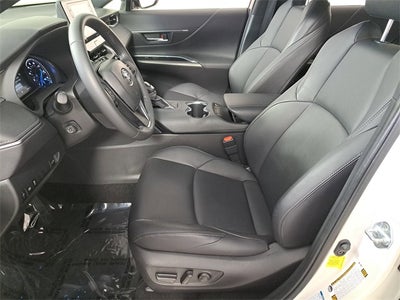 2022 Toyota Venza XLE