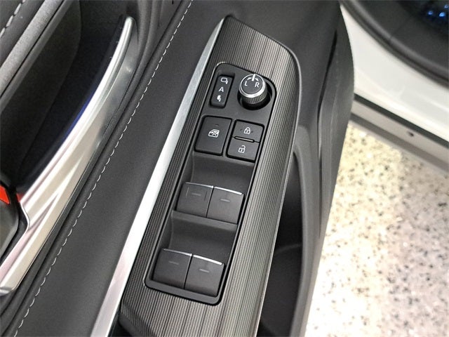 2022 Toyota Venza XLE