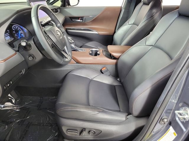 2024 Toyota Venza XLE