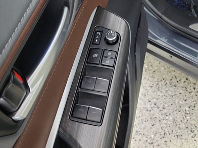 2024 Toyota Venza XLE