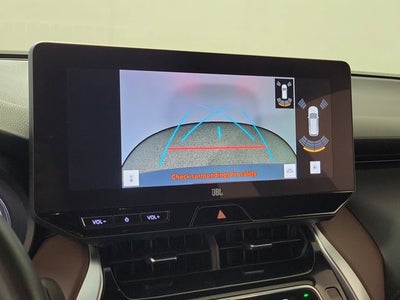2024 Toyota Venza XLE
