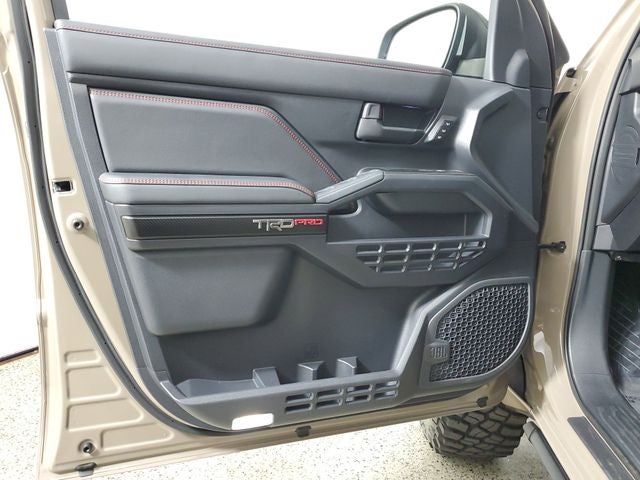 2025 Toyota 4Runner i-FORCE MAX Hybrid TRD Pro