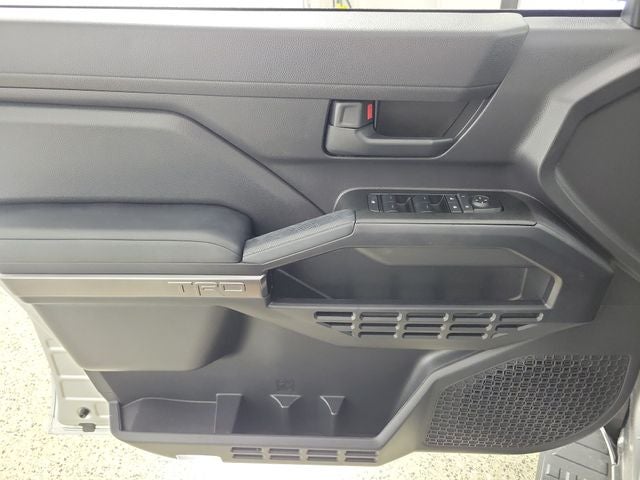 2025 Toyota 4Runner i-FORCE MAX Hybrid TRD Off Road