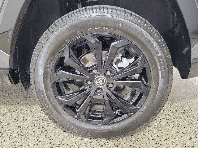2022 Toyota RAV4 Hybrid SE
