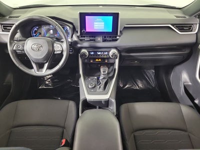 2025 Toyota RAV4 Hybrid SE
