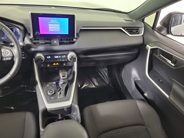 2025 Toyota RAV4 Hybrid SE