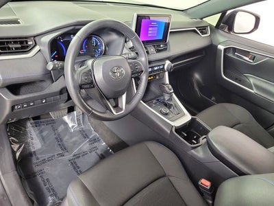 2025 Toyota RAV4 Hybrid SE