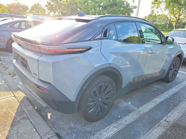 2026 Toyota C-HR XSE