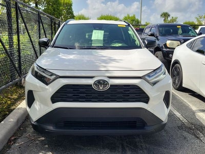 2025 Toyota RAV4 Hybrid LE