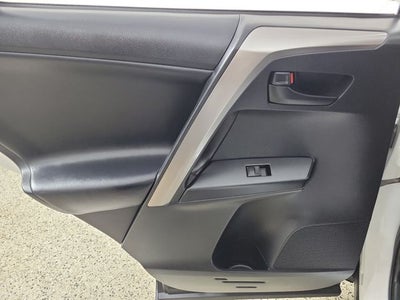 2018 Toyota RAV4 Hybrid LE Plus