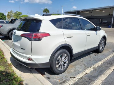 2018 Toyota RAV4 Hybrid LE Plus