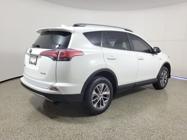 2018 Toyota RAV4 Hybrid LE Plus